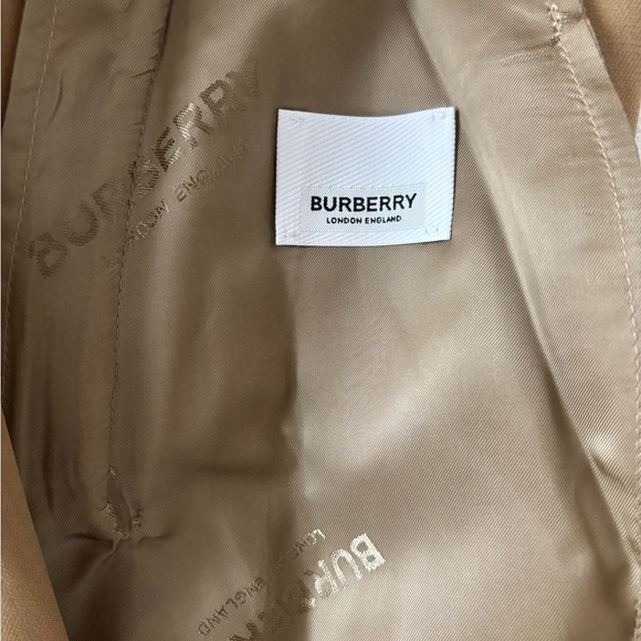 Burberry Classic Coat - Picture 8 of 9